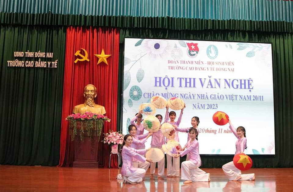 20. Trường Cao đẳng y tế Đồng Nai - Hoạt động 6 (kỷ niệm ngày nhà gioá Việt Nam).jpg