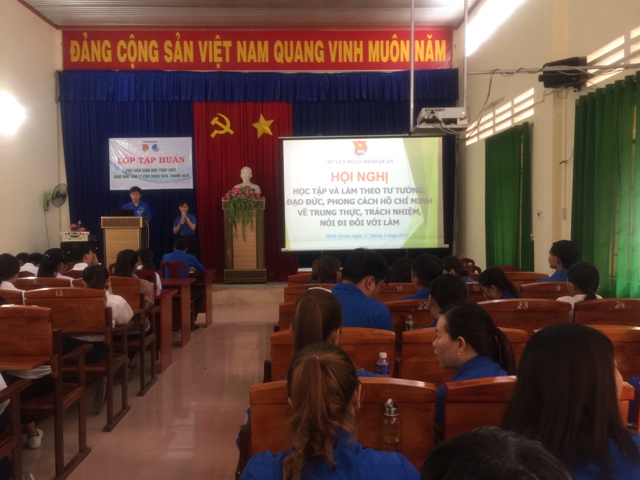 Hội nghị 50 anwm DC Bác 1.jpg