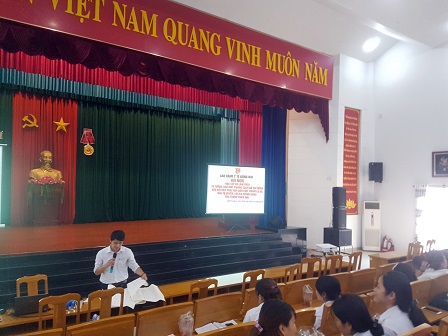 Dân chủ546456ghgh.jpg