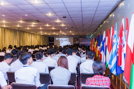 Hình 6 Quang cảnh Lễ Tổng kết Học kỳ Doanh nghiệp tỉnh Đồng Nai năm 2018.jpg