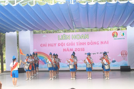 Phần thi kỹ năng nghi thức Đội – trống đội.JPG
