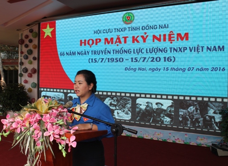 Đc Nguyễn Thanh Hiền – đại diện cho tuổi trẻ Đồng Nai phát biểu tại Họp mặt.JPG
