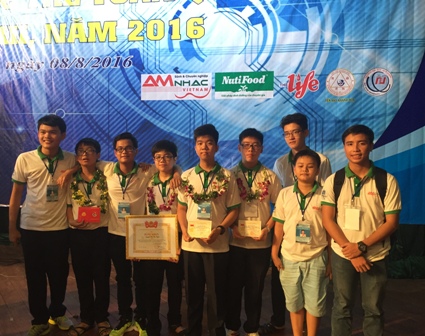 Đội tuyển Tin học trẻ đồng Nai tham gia Hội thi tin Học trẻ toàn quốc lần thứ XXII năm 2016.JPG